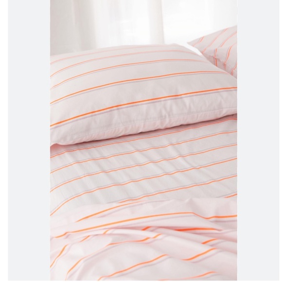 UO Neon Stripe Sheet Set - Picture 3 of 4